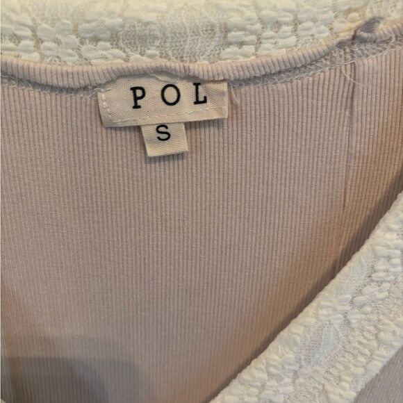 Anthropologie POL Cream Button-Down Women's Top - Picture 3 of 5